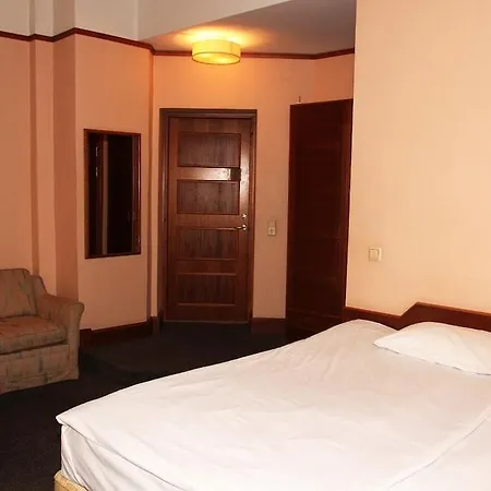 Hotel Victoria 3*