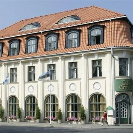 Hotell Victoria 3*