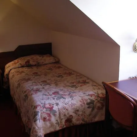 Hotell Victoria 3*